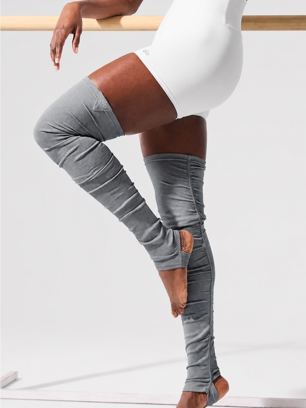 Alo Yoga Heather Gray Ribbed Ballet Leg Warmers Pilates Dance OS